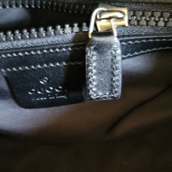 Gucci Black Techno Cat Head Duffel Bag with Red and Green Stripes - Picture 16 of 16